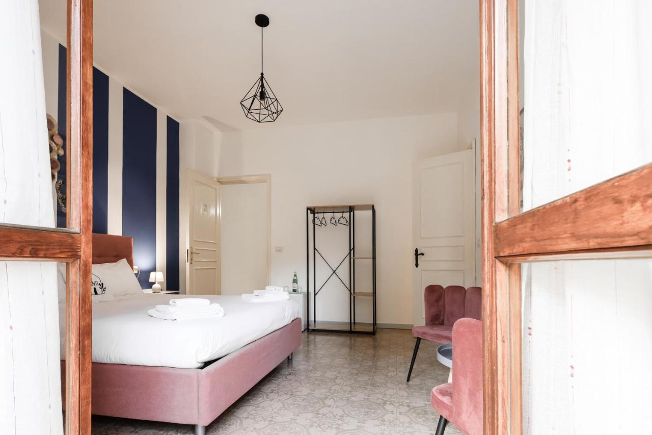 2 Santi - Suite And Rooms Lecce Exterior photo