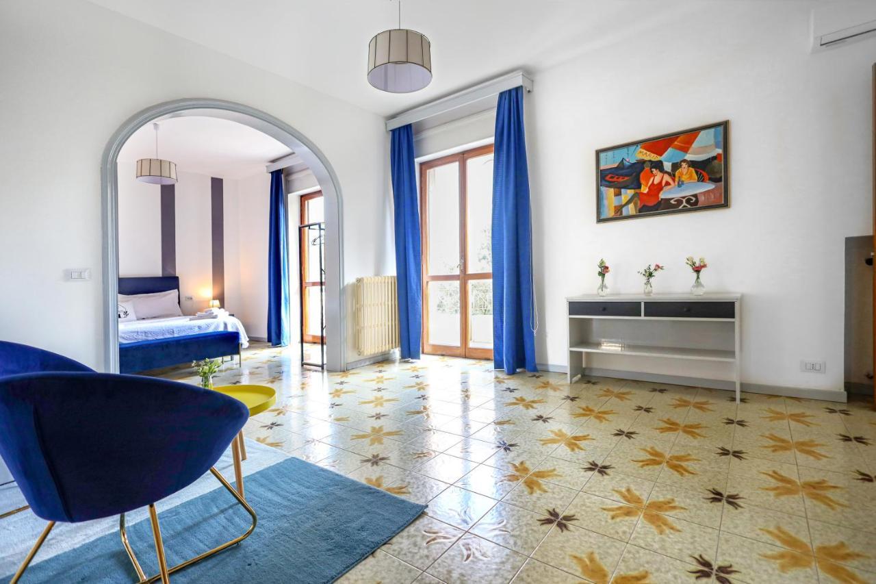 2 Santi - Suite And Rooms Lecce Exterior photo